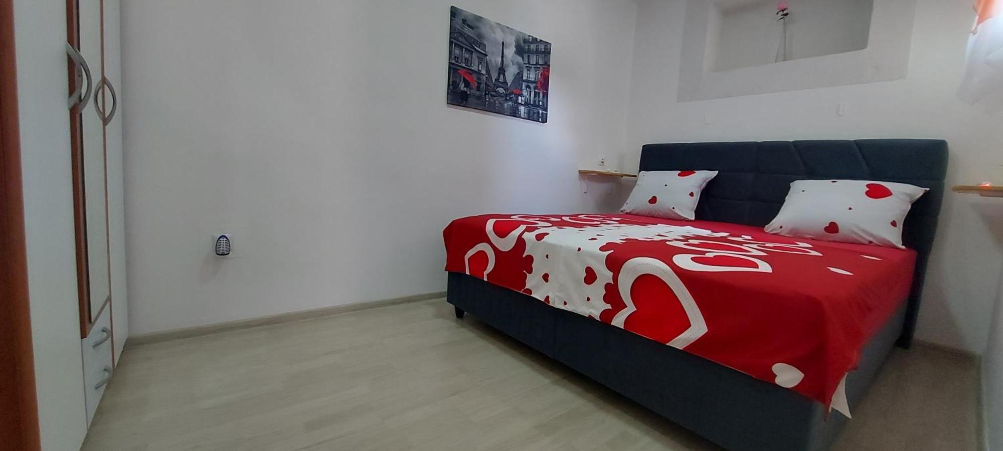 Ema & Sea Apartment's With Free Private Parking Apartment *