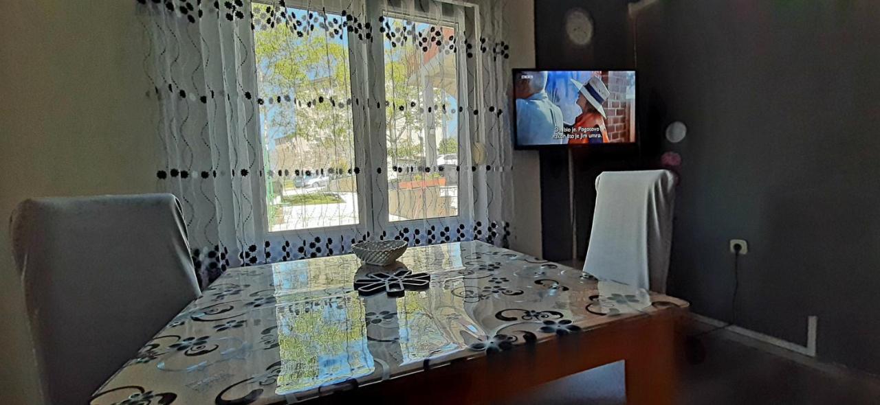 Ema & Sea Apartment's With Free Private Parking Apartment *