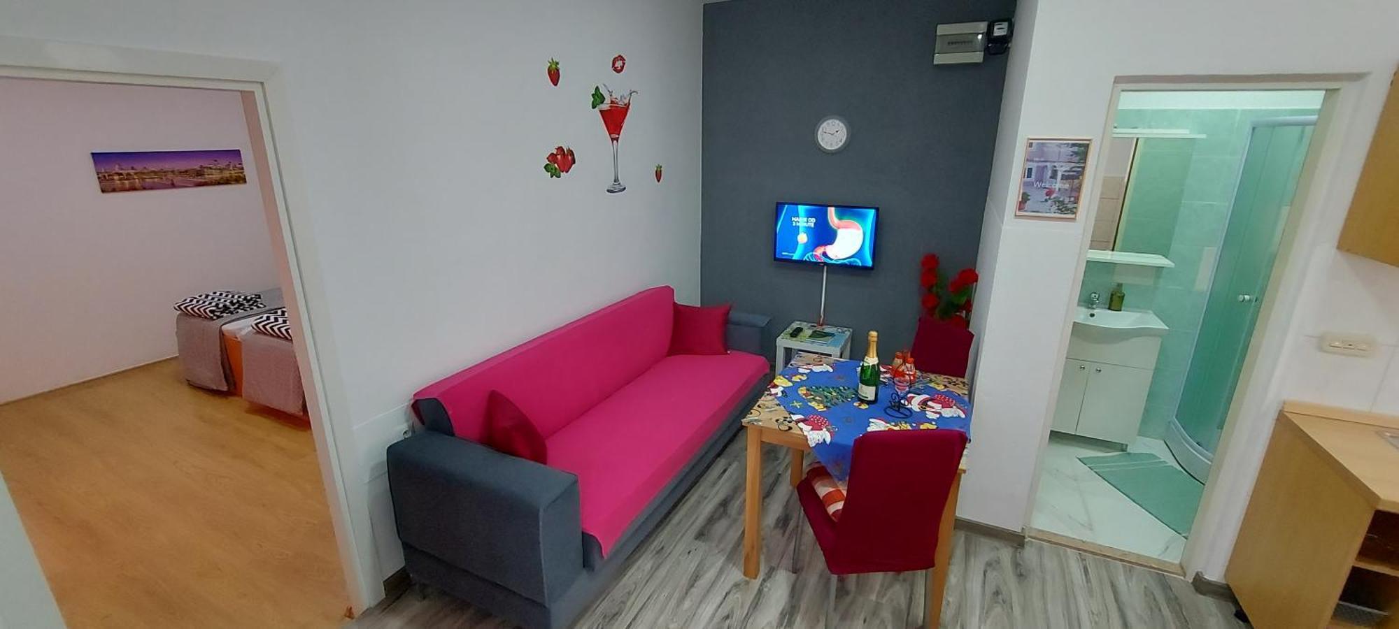Ema & Sea Apartment's With Free Private Parking
