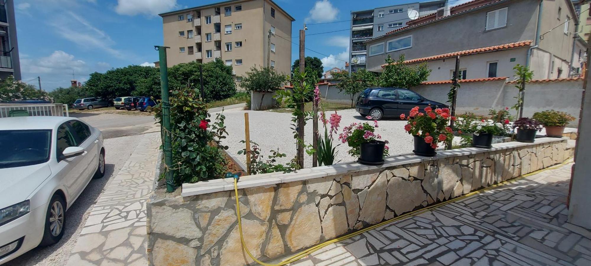 Ema & Sea Apartment's With Free Private Parking * Pula
