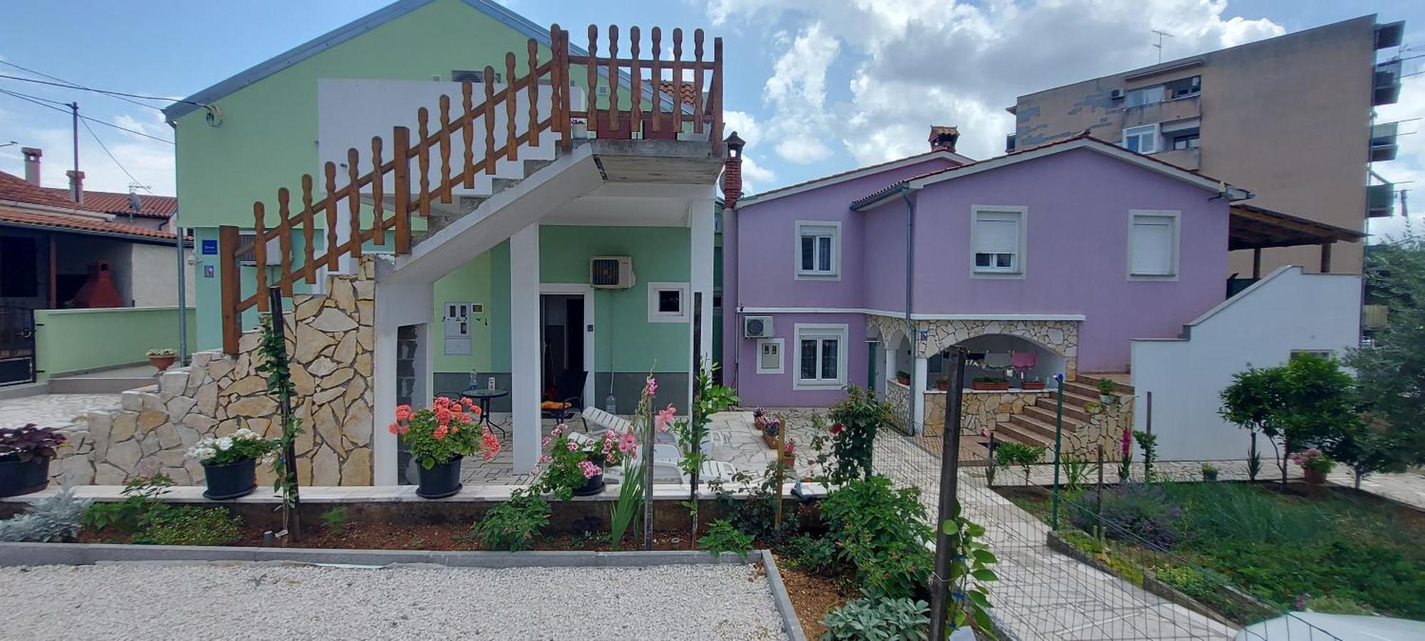 Ema & Sea Apartment's With Free Private Parking Pula