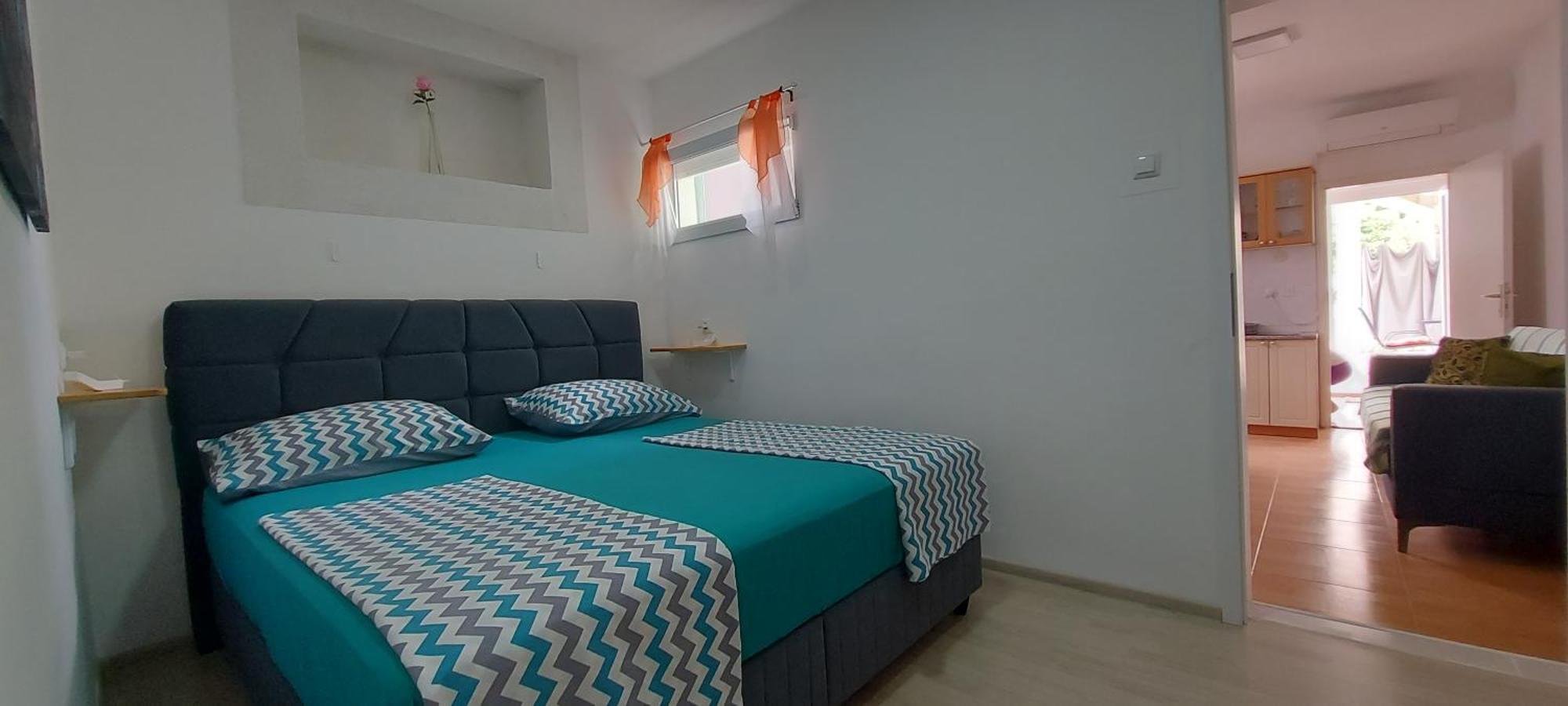 Ema & Sea Apartment's With Free Private Parking Apartment *